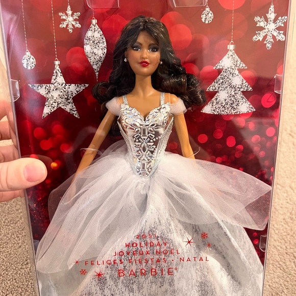 Holiday Barbie Signature 2021 NEW IN BOX. - Picture 1 of 3